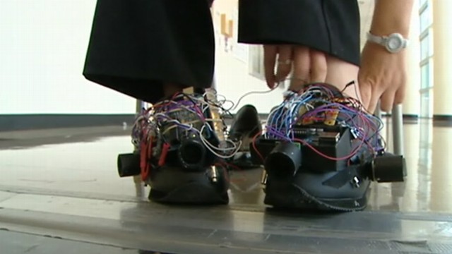 VIDEO: University of Texas students create prototype with vibrating sensors.