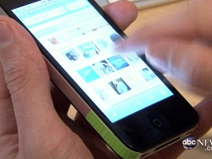 Video: New iPhone band-aid fixes reception problems.