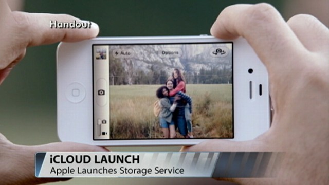 VIDEO: The New York Times Nick Bilton on the storage services features.