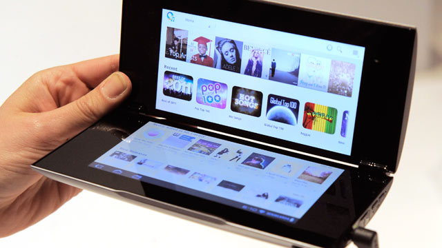 PHOTO: The Sony Tablet P is displayed following a news conference at the 2012 International CES in Las Vegas, Jan. 9, 2012.