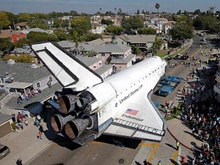Photos: Endeavour Cruises Toward Final Home