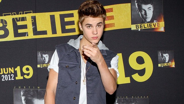 PHOTO: Singer Justin Bieber attends a press conference and photocall at W Hotel - Mexico City, June 11, 2012 in Mexico City, Mexico.