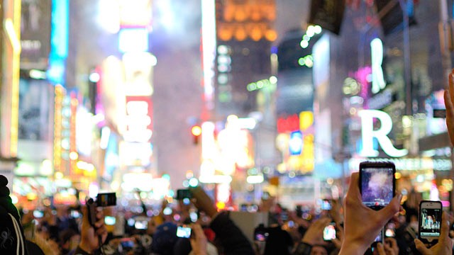 PHOTO: New Years Eve resolutions can include technology changes too.