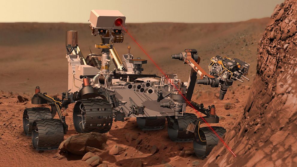 PHOTO: Curiosity Mars rover