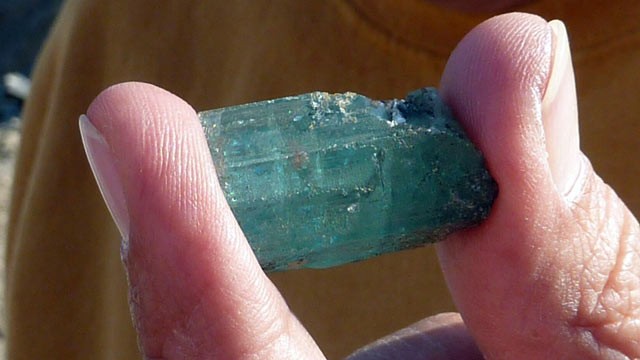 PHOTO: Libby and Kevin Barrieault discovered this 50.5-carat emerald on a weekend trip to the North American Emerald Mine in Hiddenite, NC