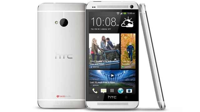 PHOTO: The HTC One has a 4.7-inch screen, an ultrapixel camera and HTCs Blinkfeed software.
