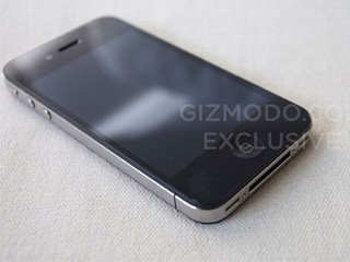Photo: Gizmodo Gets Hold of Apple's Next iPhone: Was iPhone 4G Leaked? Reputed Prototype Has Improved Cameras, Higher-Res Screen