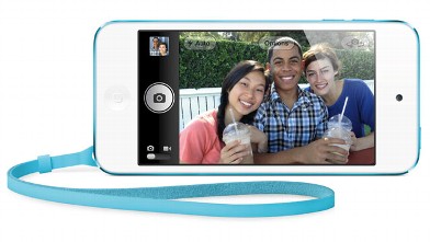 PHOTO: The iPod Touch is now thinner, although it has an iSight camera and faster processor.