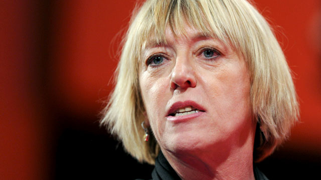 PHOTO: Jody Williams speaks during Session 5: Harmony and Discord in this Dec. 8, 2010 file photo at TEDWomen in Washington, DC.