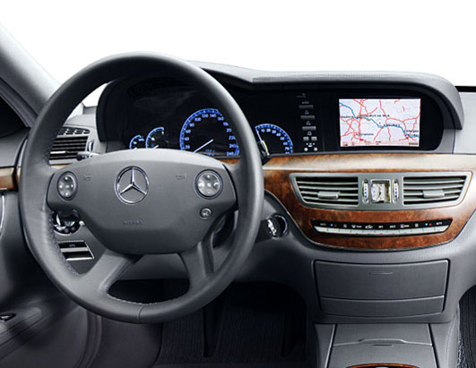 The Mercedes S550 interior MercedesBenz also sells the more powerful S600 