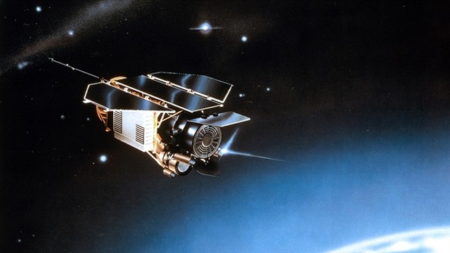 PHOTO: Artist's impression of the ROSAT satellite in space