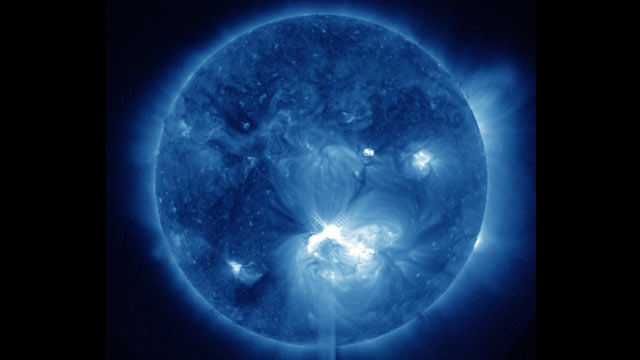 PHOTO: An X1.4 class flare erupted from the center of the sun, peaking on July 12, 2012 at 12:52 PM EDT.