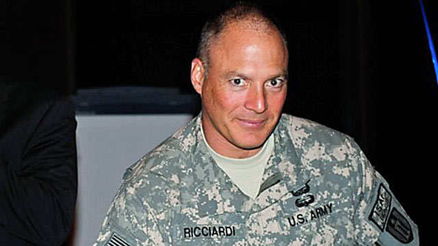 PHOTO: Lt. Col. Joe Ricciardi skypes into a Illinois classroom to earn his PhD