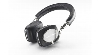 PHOTO: Bowers & Wilkins' P5 noise cancelling headphones cost $300.
