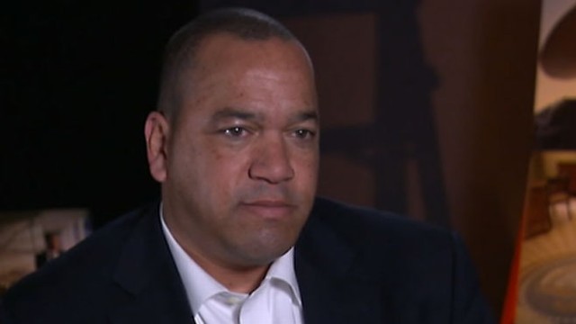 VIDEO: The former White House photographer discusses his new book, "Front Row Seat."