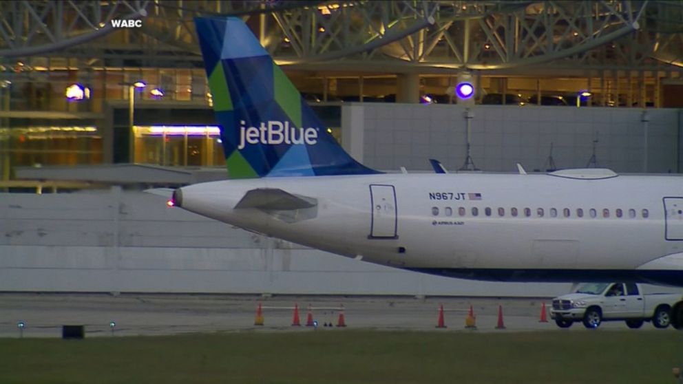 JetBlue flight makes emergency landing after battery fire Video ABC News