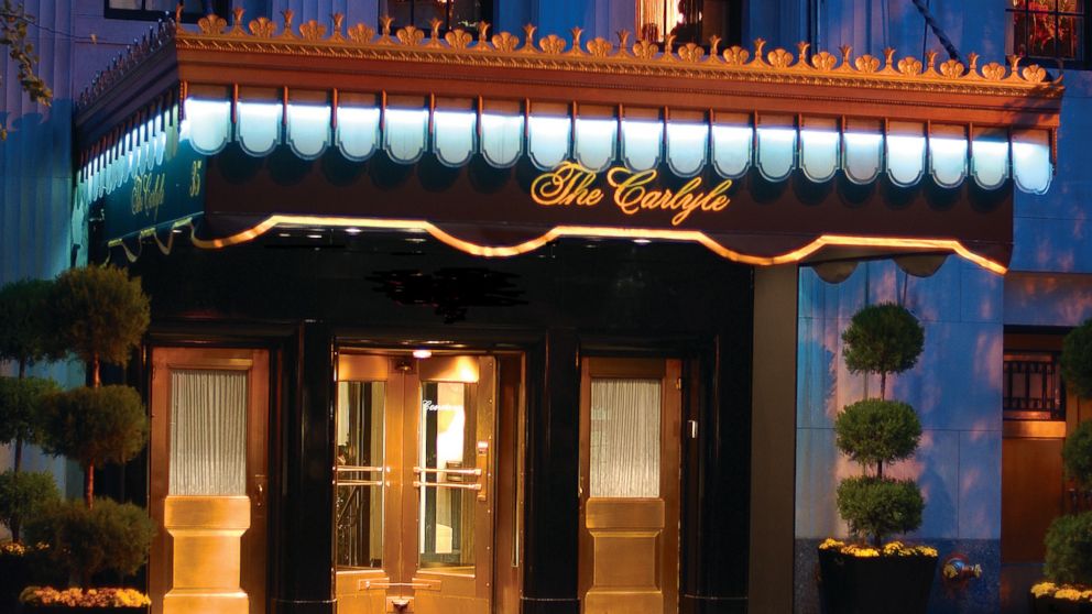 Carlyle Hotel - What It's Like at The Carlyle Hotel, NYC Home of Prince William and ... - Dec 8, 2014 ... The 188-room luxury hotel offers lavish decor and discreet security.