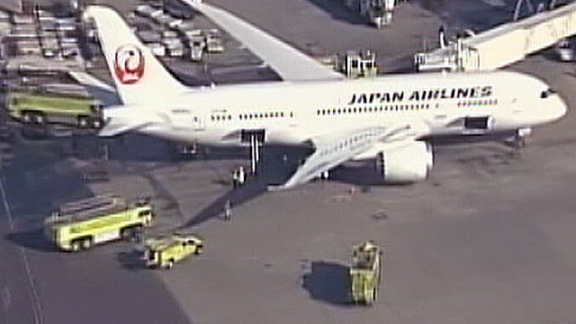 PHOTO: A fire broke out on an empty Boeing 787 Dreamliner jet in Boston's Logan Airport following a non-stop flight from Tokyo.