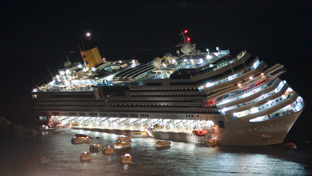 PHOTO: Costa Concordia