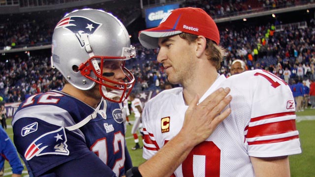 PHOTO: Tom Brady and Eli Manning