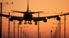 PHOTO: Airliner landing