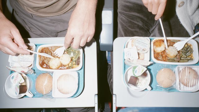 PHOTO: Here are the top complaints about airplane food.