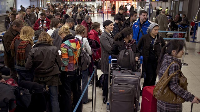 PHOTO: Travelers stranded by weather-related flight cancellations have options.