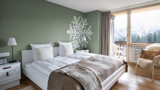 PHOTO: Hotels will be offering deals on Cyber Monday.