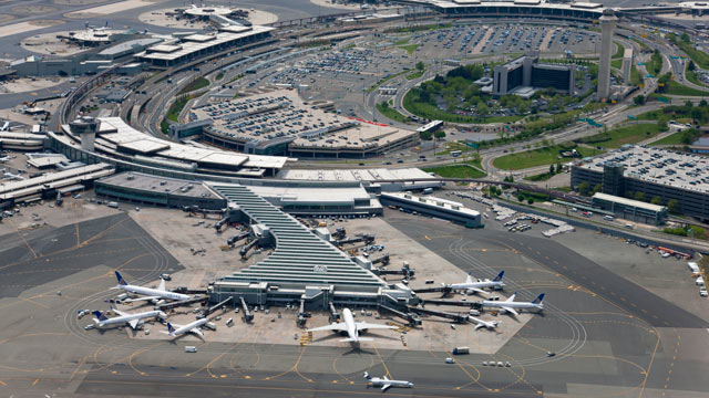 PHOTO: Newark Airport, in Newark, NJ, has some of the healthiest food to have while traveling.