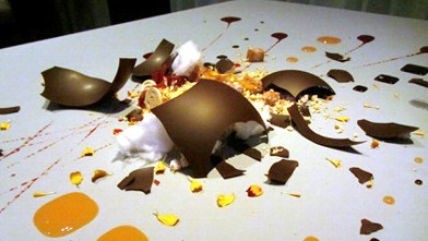 PHOTO: Dish at Alinea