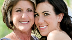 PHOTO Cynthia Angel was recently kicked off a flight after accusing the pilot of drinking. Here she is seen with her daughter Jessica Robertson.