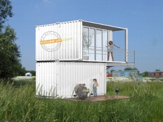 Photos: Shipping Container Hotel Room
