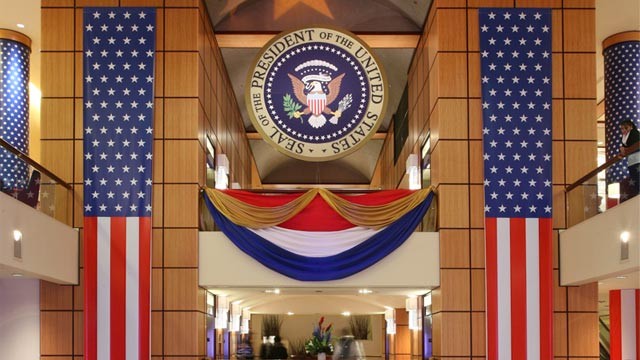 PHOTO: Lobby of JW Marriott