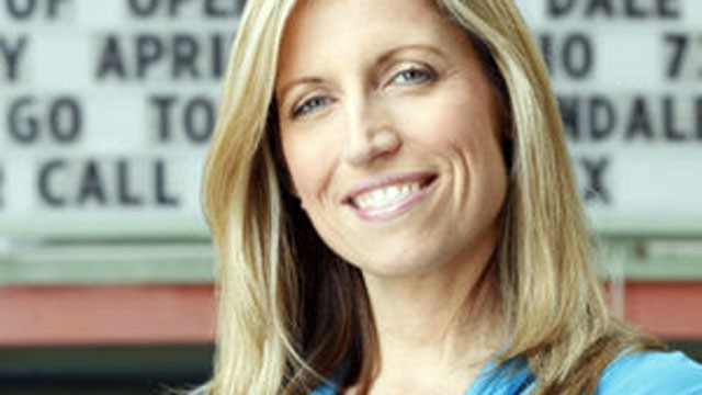 PHOTO: Comedian and writer Laurie Kilmartin is seen in this Aug. 13, 2009 file photo.