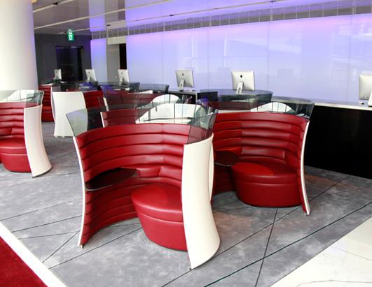 Airport Country Clubs: Crazy Lounges