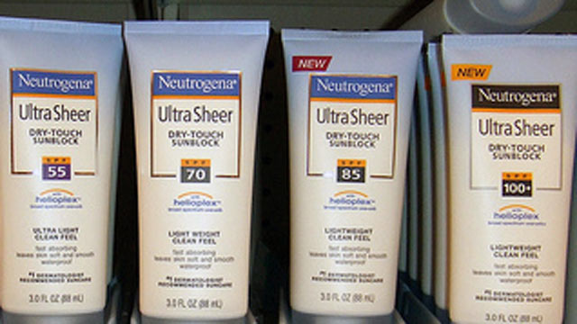 PHOTO: Sunscreen