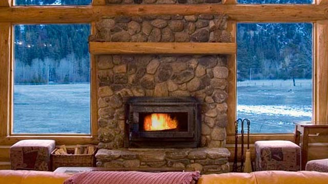 PHOTO: Triple Creek Ranch Fireplace