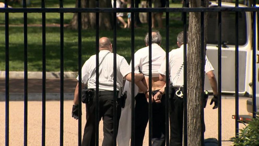 Pant-Dropper at the White House