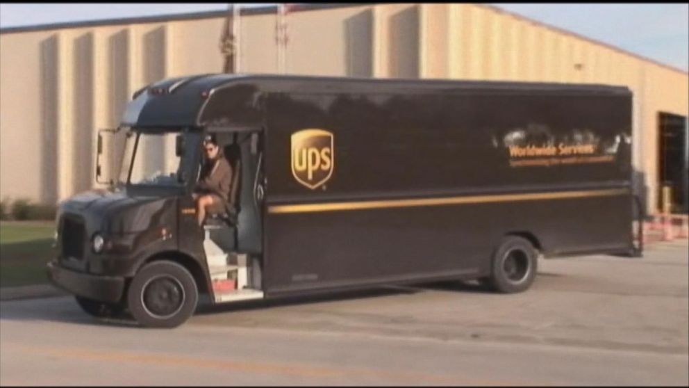 thieves-steal-packages-from-ups-and-fedex-trucks-on-south-side-youtube