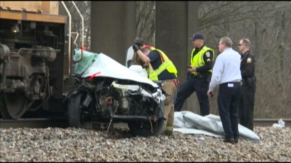 Kentucky Train Crash Leaves 2 Dead Video ABC News