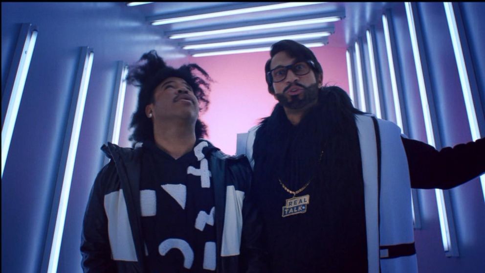 VIDEO: Comedy stars Key and Peele appear in the Super Bowl 50 commercial for website builder Squarespace.