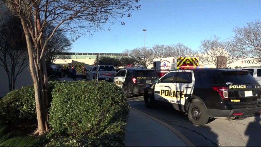 WATCH:  1 Dead, 3 Shot After Attempted Robbery at San Antonio Mall
