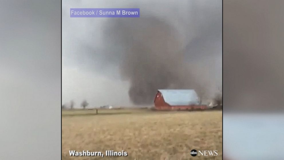 Tornado touches down in Illinois Video ABC News