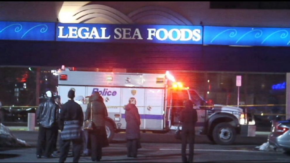 PHOTO: More than two dozen people were sent to hospitals following the leak Saturday, Feb. 23, 2014, inside the Legal Sea Foods restaurant at the Walt Whitman Shops in Huntington Station on Long Island.