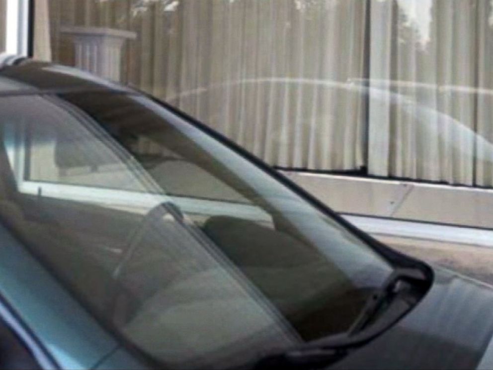PHOTO: A Michigan funeral home recently introduced this drive-thru window.