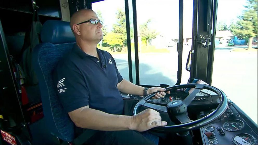 PHOTO: A hero bus driver in California recognizes a kidnapped boy.