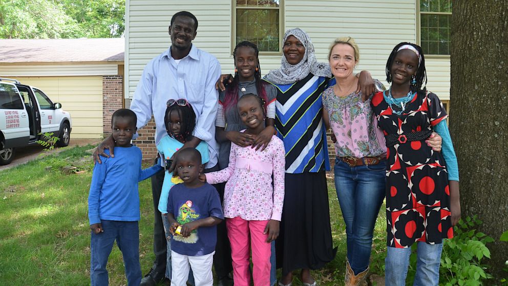 PHOTO: Teen Reunited With Family Separated In Dafur