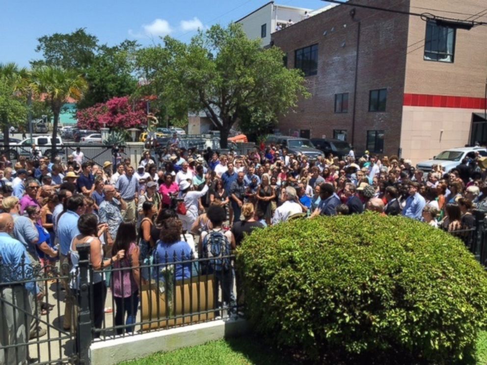 PHOTO: The scene outside a prayer vigil in Charleston, South Carolina on June 18, 2015.