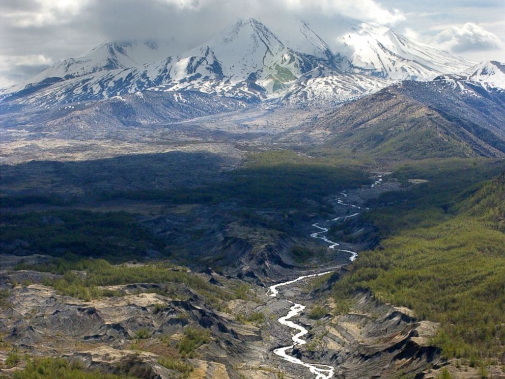 PHOTO: The 1980 eruption of Mount St. Helens