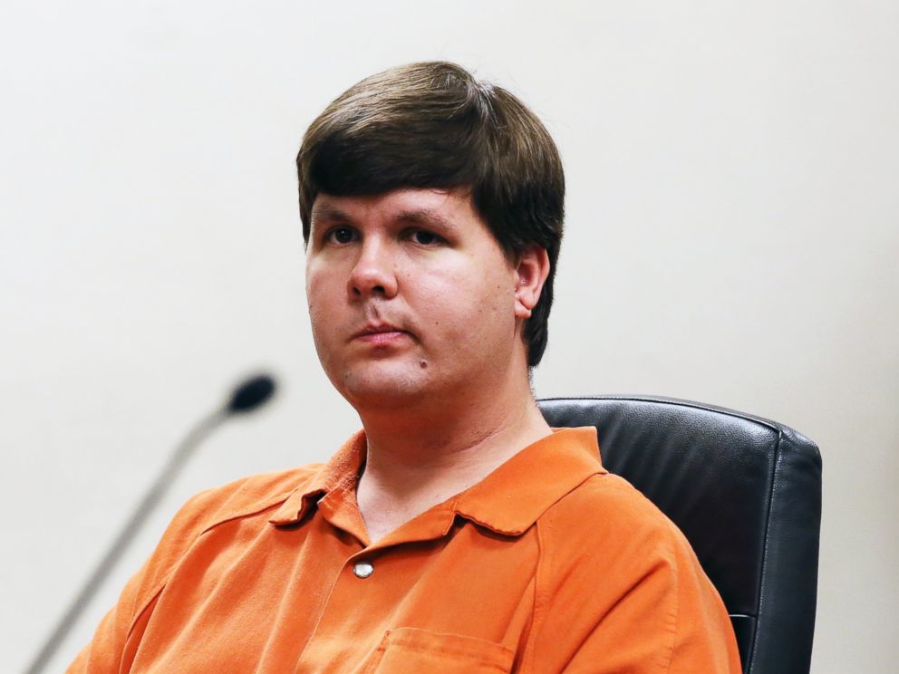 PHOTO: Justin Ross Harris, the father of a toddler who died after police say he was left in a hot car for about seven hours, sits for his bond hearing in Cobb County Magistrate Court, July 3, 2014, in Marietta, Ga.